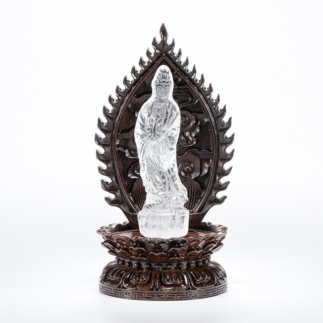 水晶彫刻 観音様 （天然水晶） 木製台付 No.78 | 神棚・神具の製造販売