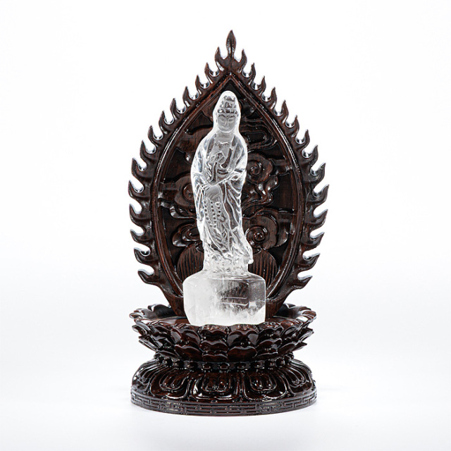 #★天然水晶★観音像 彫刻置物 木製台座付き 水晶彫刻 観音様 （天然水晶） 木製台付 No.79 | 神棚・神具の