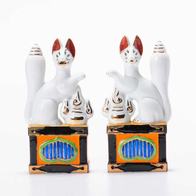 神居古潭　キツネ　鑑賞石　台座付き 神居古潭 キツネ 鑑賞石 台座付き