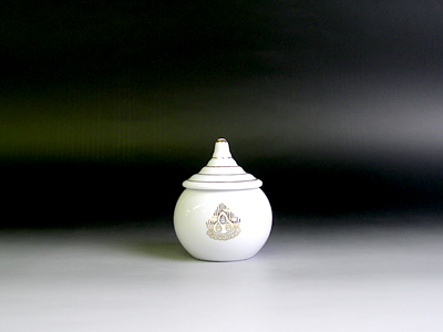 能村漆器 神具 越前塗 金渕 御神酒 朱 一組  神棚 神具 漆塗 瓶子 能村漆器 神具 越前塗 金渕 御神酒 朱 一組 神棚 神具