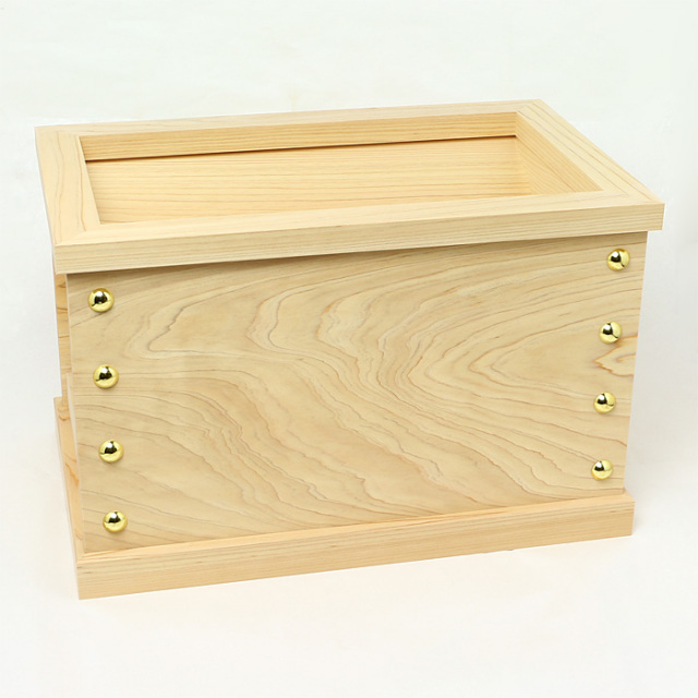 小型賽銭箱 桧 1尺5寸 （内祭用） | 高級神棚・神具の通販なら伊勢宮忠