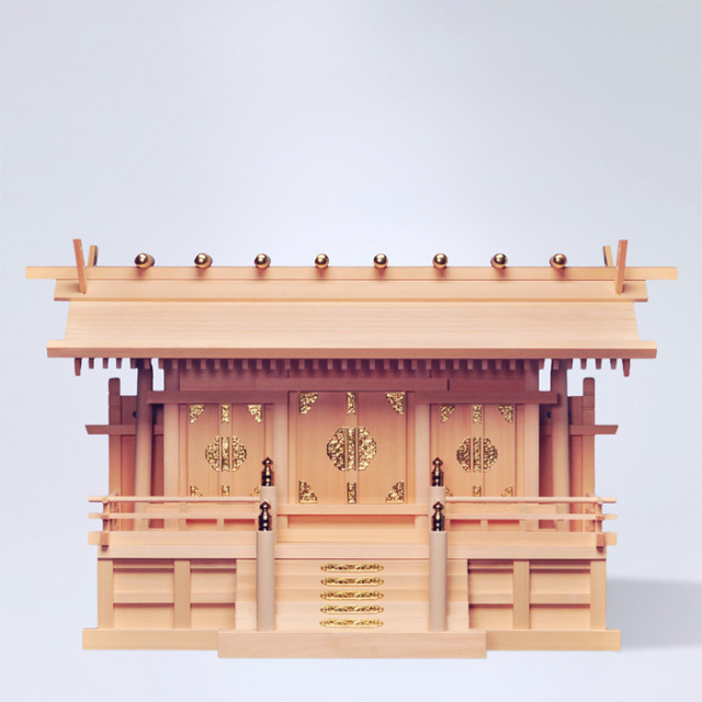高級神棚 通し屋根三社 特大サイズ 約80cm(台付セット） 神棚 板葺三社宮 通し屋根 特大〈I-6〉 | 高級神棚・神具の通販なら