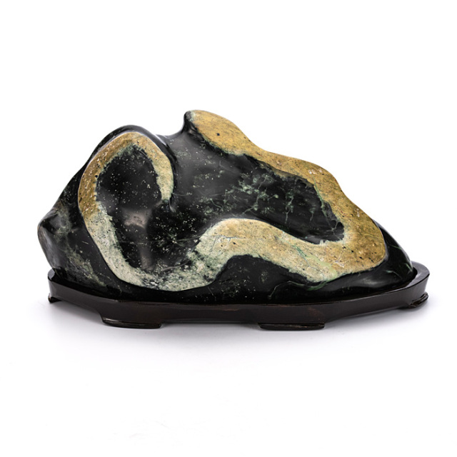 白蛇石（はくじゃせき） No.258