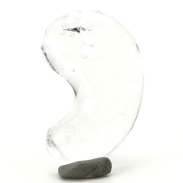 勾玉 白水晶 4A （一級宝石研磨士 佐野敏幸氏作） （乙女鉱山産）（純