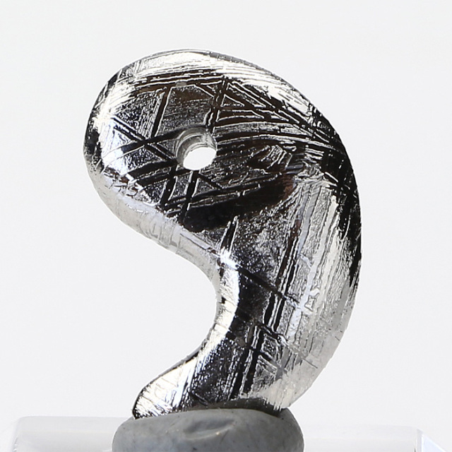 勾玉 ムオニオナルスタ隕石 meteorite90 勾玉 ムオニオナルスタ隕石 meteorite90