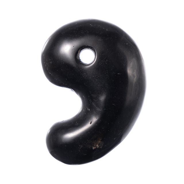 勾玉 モリオン（黒水晶） No.5