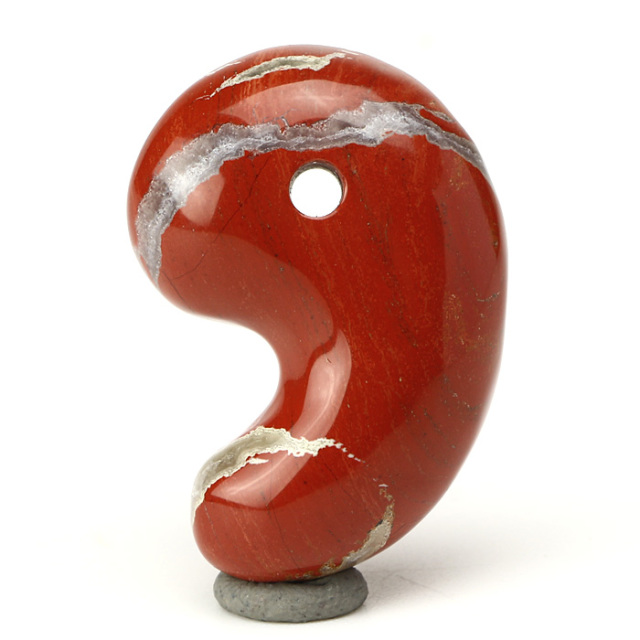 勾玉 佐渡赤玉石 （新潟県産） No.8 《証明書付》 | 神棚・神具の製造