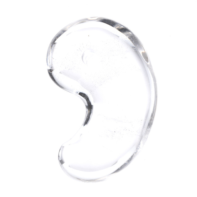 古代勾玉 白水晶 （一級宝石研磨士 佐野敏幸氏作） （黒平鉱山産）（純国産） No.46 《ギャランティーカード付》