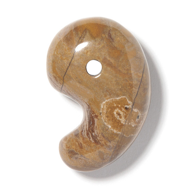 勾玉 佐渡 油布黄玉 （新潟県産） No.1 《証明書付》 | 高級神棚・神具