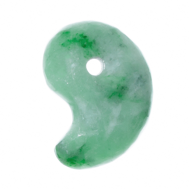 勾玉 糸魚川翡翠 （いといがわひすい） 透過 （姫川産） 桐箱付 No.340