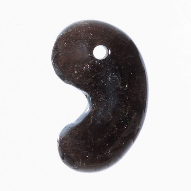 【天然石決算セール 30%off】古代勾玉 黒水晶 （一級宝石研磨士 佐野敏幸氏作） （黒平鉱山産）（純国産） No.56 《ギャランティーカード付》