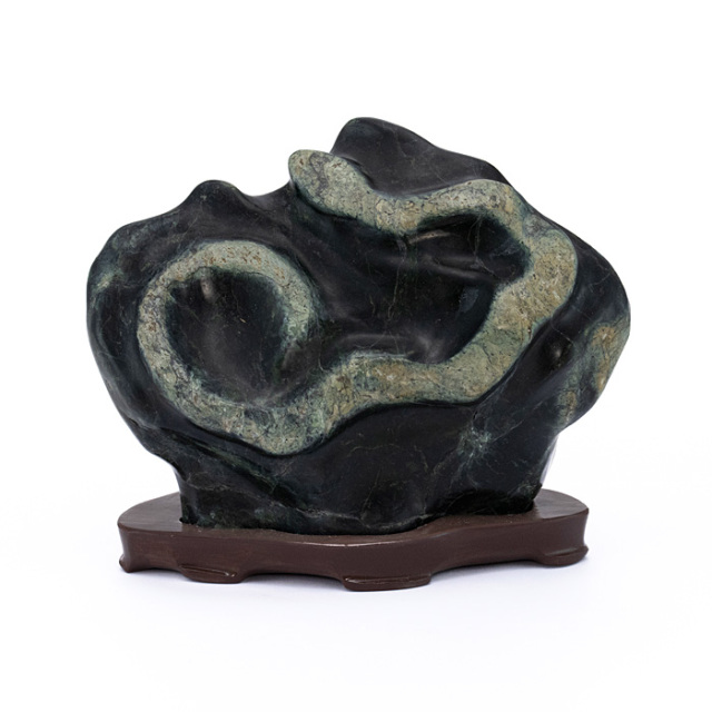 白蛇石（はくじゃせき） No.296