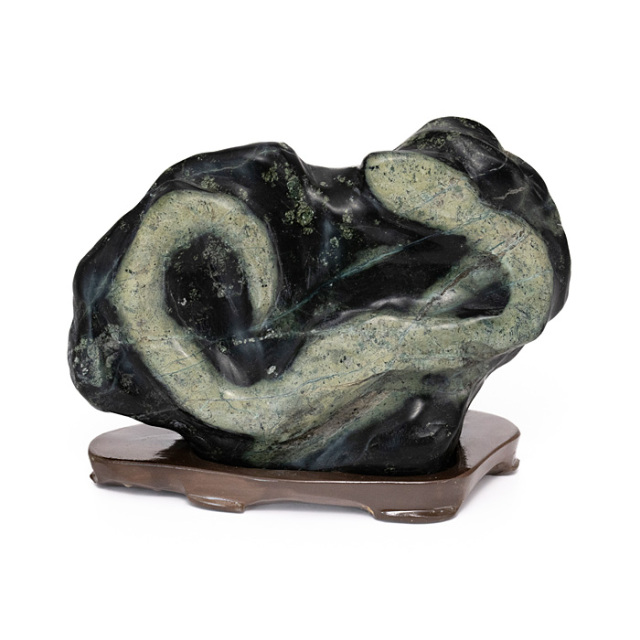 白蛇石（はくじゃせき） No.306