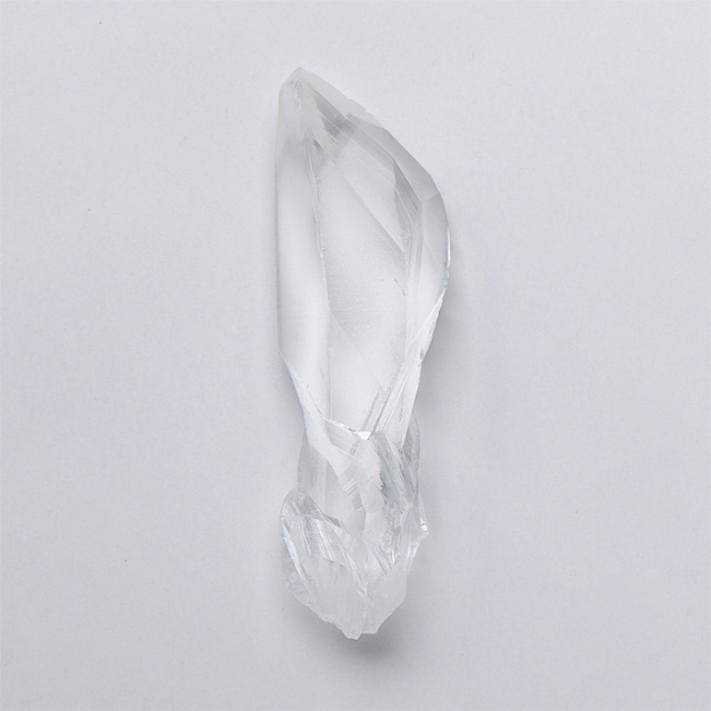 水晶 原石 レムリアンルーツ （ブラジル産） No.12 | 神棚・神具の製造