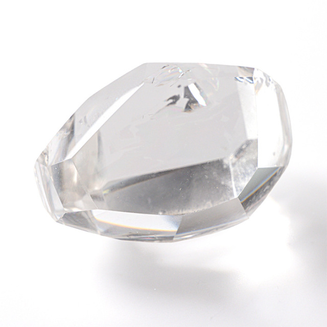 レインボー水晶 （アイリスクォーツ） フリーカット ポリッシュ （磨き石） No.12