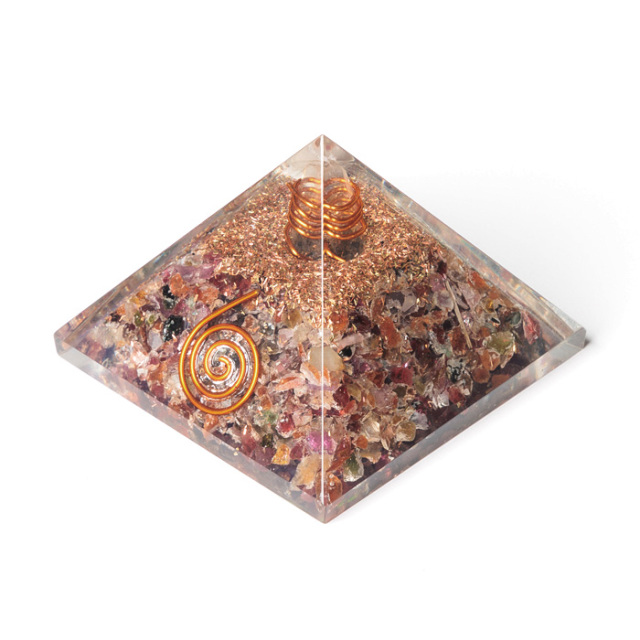 ピラミッド オルゴナイト （トルマリン） （アソート） No.40 | 神棚