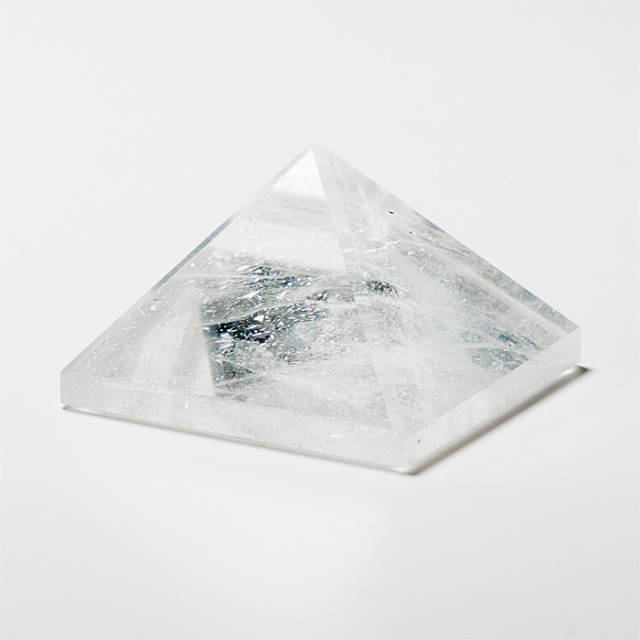 水晶ピラミッド （ブラジル産） No.138 | 神棚・神具の製造販売通販