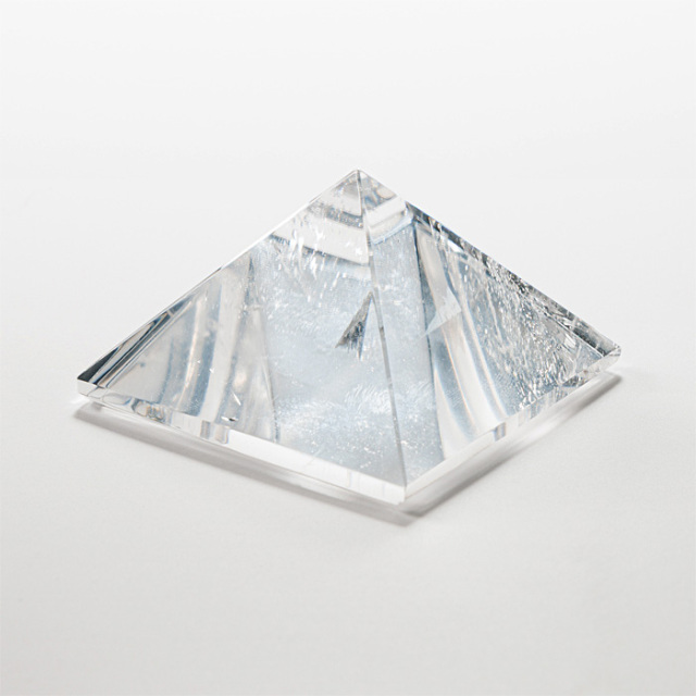 水晶ピラミッド レムリアンシード （ブラジル バイーア州セントセ産