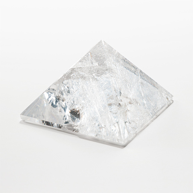 水晶ピラミッド レムリアンシード （ブラジル バイーア州
