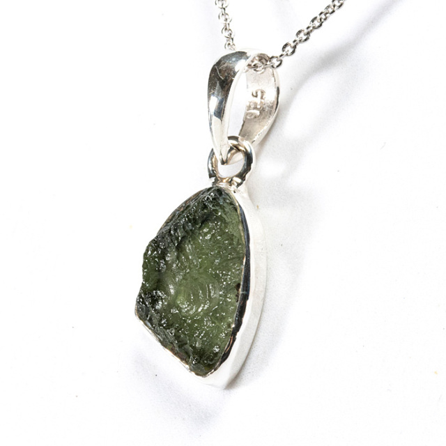 ペンダントトップ モルダバイト （チェコ共和国産） SV925 No.57