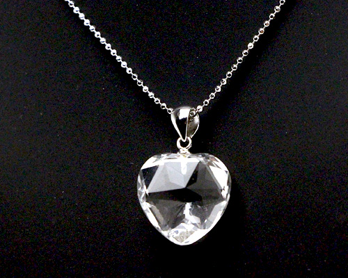 ペンダントトップ 水晶 ハートカット 16mm No.17