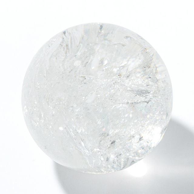 丸玉 ナチュラルレインボー水晶 （アイリスクォーツ） （ヒマラヤ マニカラン産） 56mm No.123