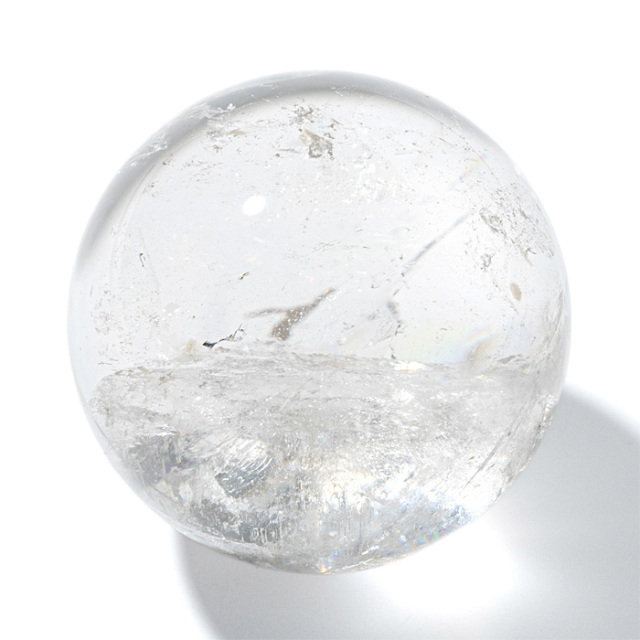 丸玉 ナチュラルレインボー水晶 （アイリスクォーツ） （ヒマラヤ マニカラン産） 57mm No.124