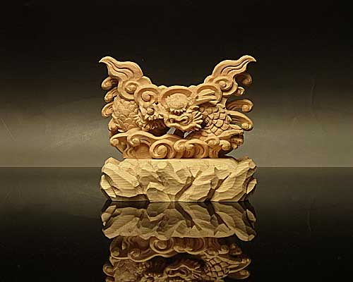 神鏡　龍上彫鏡台（木曽桧製）　2寸用