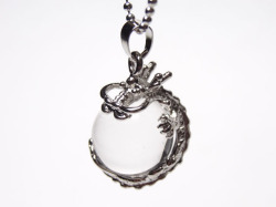 水晶玉　龍巻ペンダント925シルバー製　30x18x14mm