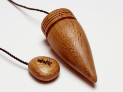 屋久杉　ペンジュラム　H64mm x W26mm ( phc002_H )