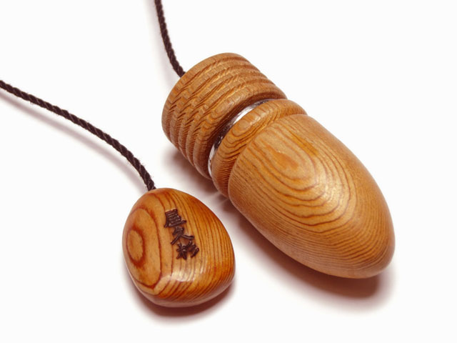 屋久杉　ペンジュラム　H52mm x W20mm ( phc002_E )