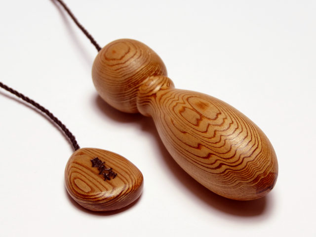 屋久杉　ペンジュラム　H72mm x W21mm ( phc002_G )