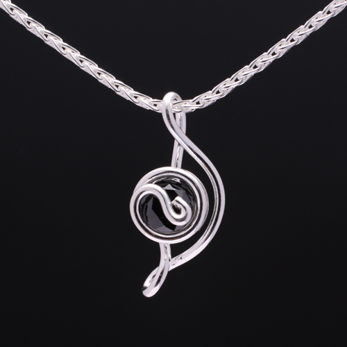 MOON ジルコニア黒