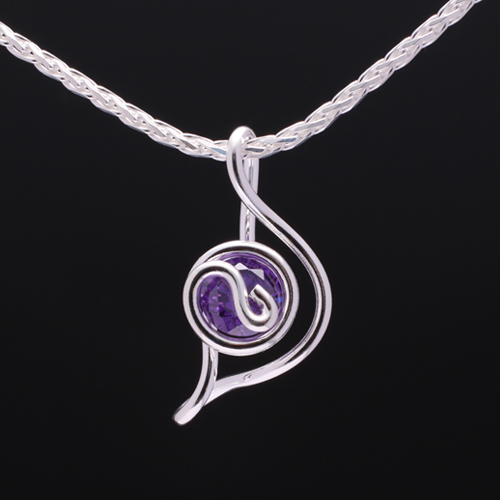 MOON ジルコニア紫