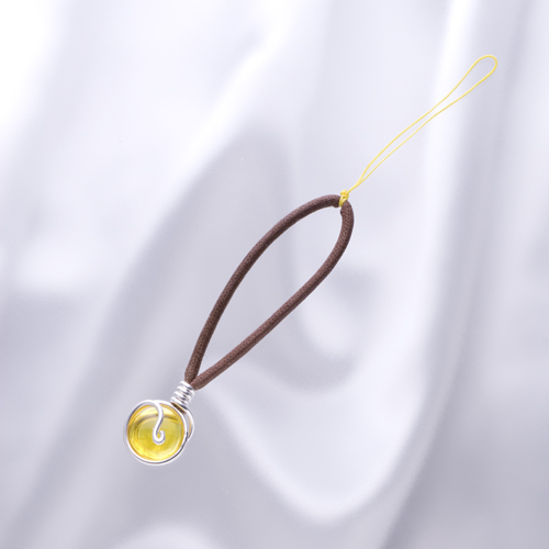 ストラップ 黄色