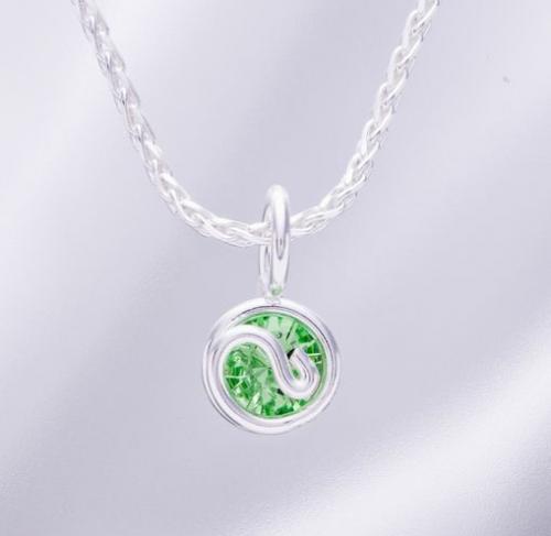 オーシャン　クリスタル　ペリドット