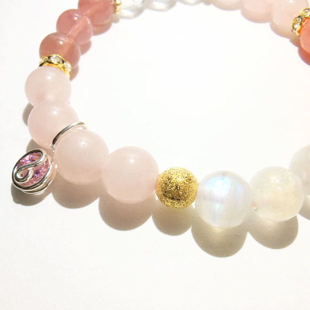 Hikariスピリチュアルヒーラ　オリジナル パワーストーンブレスレット フリーランス クリエイティブな職業の方へ ラブラドライト イエロー