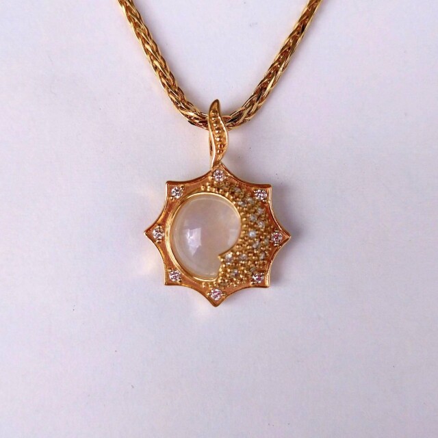 GGC K18 SUN&MOON Diamond レインボームーンストーン