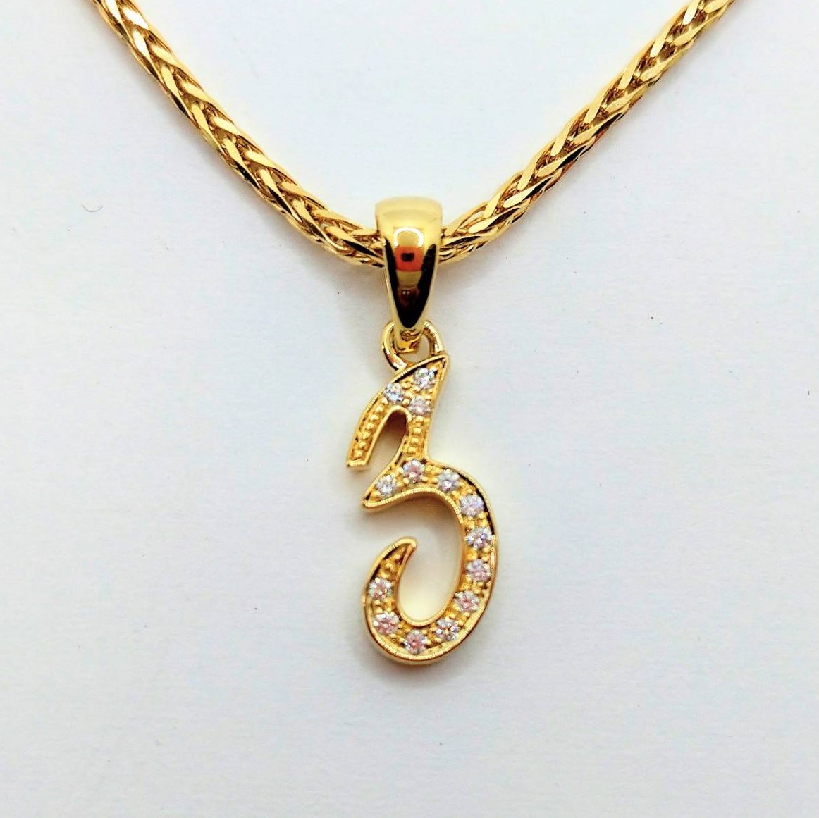 K18 プレミアムナンバー3