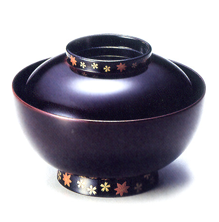 煮物椀 帯小紋春秋 溜  漆塗り（製造中止）