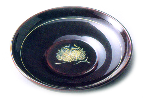 茶托 沈金松 溜  木製 漆塗り（製造中止）