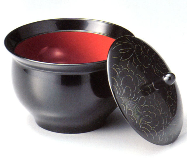 菓子器 プラチナ牡丹彫 黒  漆塗り 蓋付き鉢（製造中止）