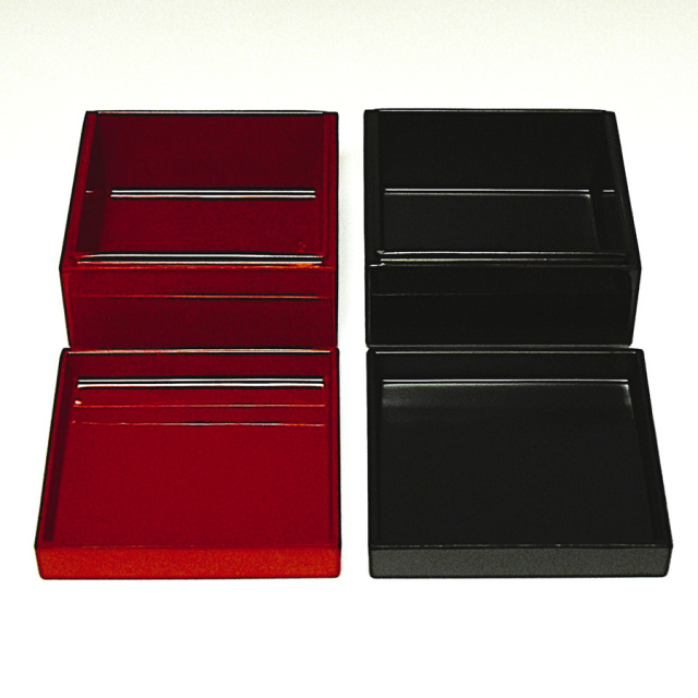 角小箱　モダン鳥獣戯画