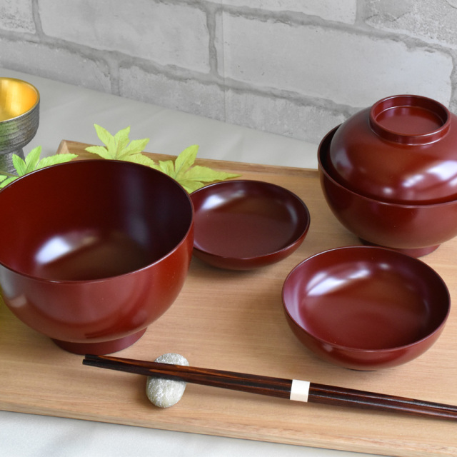 応量器|5つのお椀や鉢がセットになった優れもの。漆器の井助