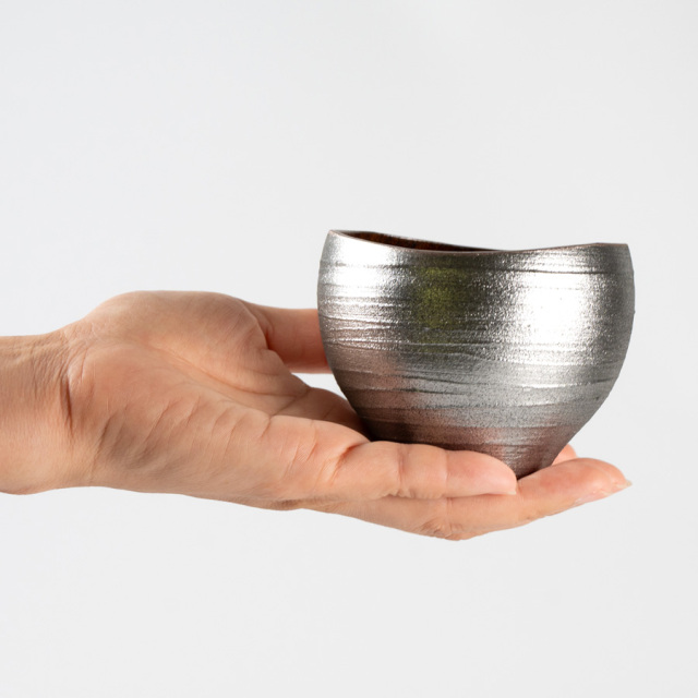 ゆらぎボール 銀嵯美 中 