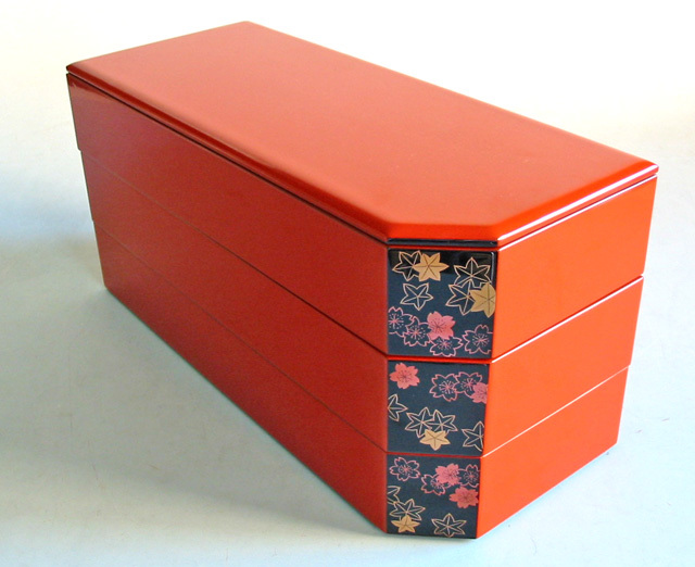 パーティー重箱 洗朱 春秋  木製 漆塗りお重箱（製造中止）