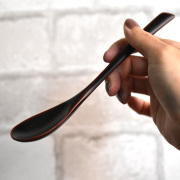 絆スプーン 中 消溜/朱 うるし　木製 漆塗り カトラリー