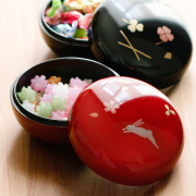 ボンボン入れ　ボンボニエール