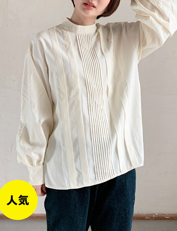 【イタフラバーゲン】　【極上の高見え！超可愛い！】【極上の人気】『　みんなもう春意識！？ゆるふわブラウスの人気が止まらない説！？　』ハイネックピンタックブラウス登場！