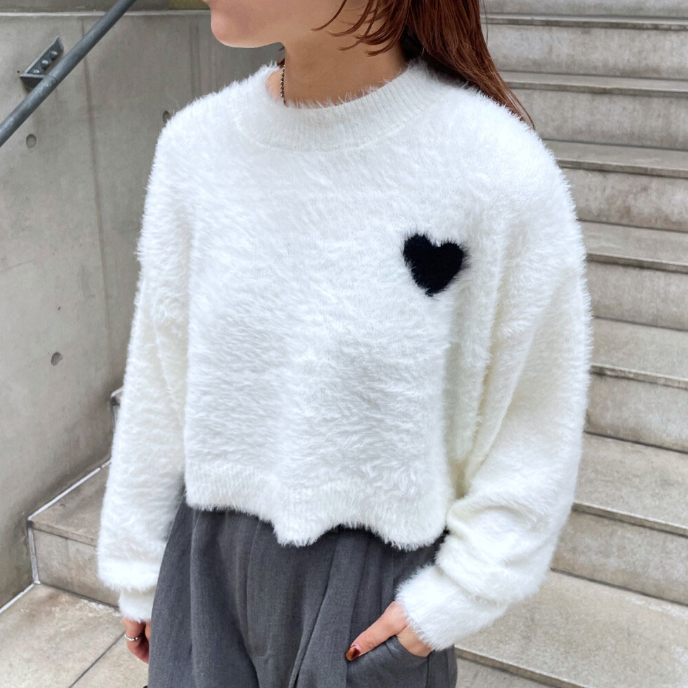 　　『　インスタサブ垢で大人気！　』  シャギーハートジャガードプルオーバー